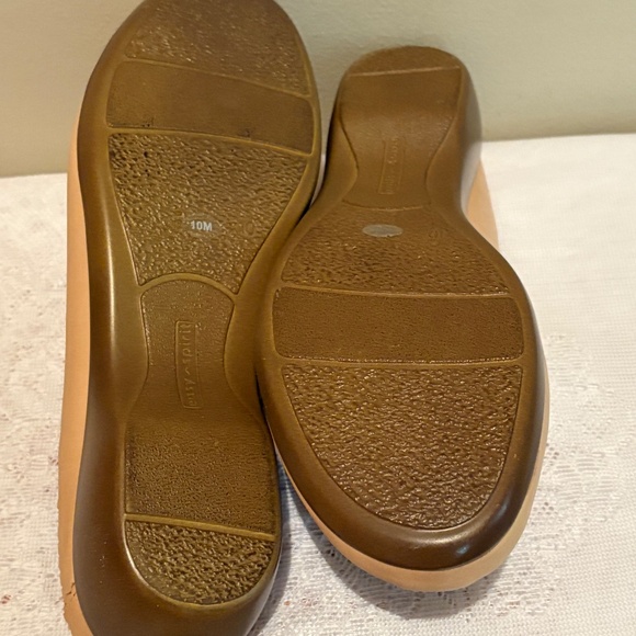 EASY SPIRIT DAWN DRESS SHOE - 10M BEIGE - Picture 7 of 8